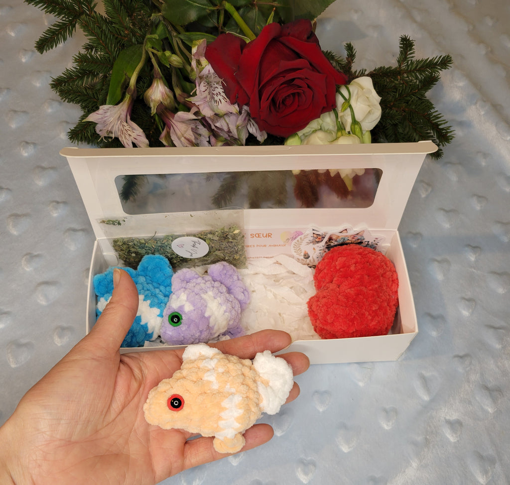 Cadeau artisanal pour chat – poissons faits main