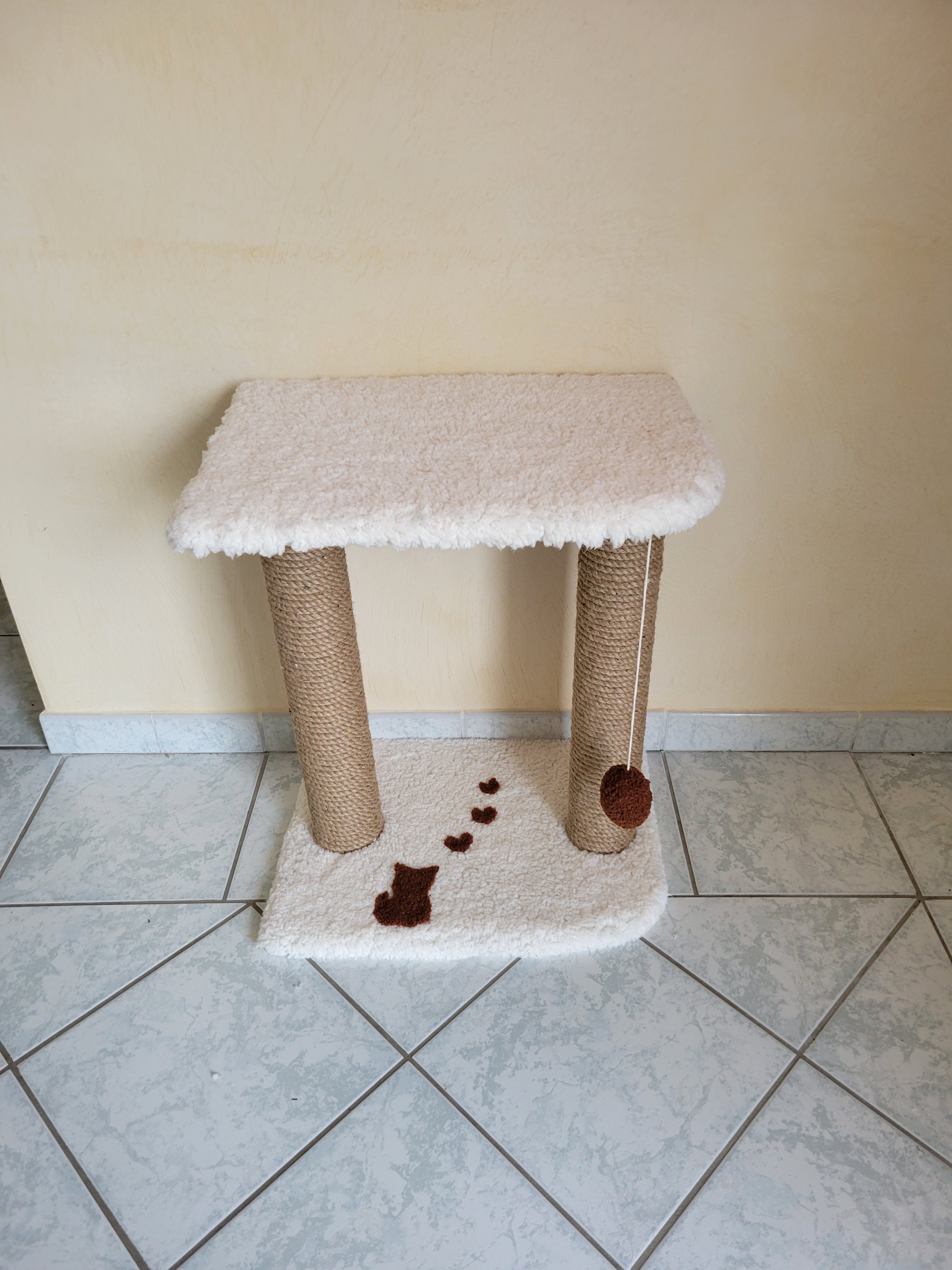 arbre à chat fait main double colonne 10 cm