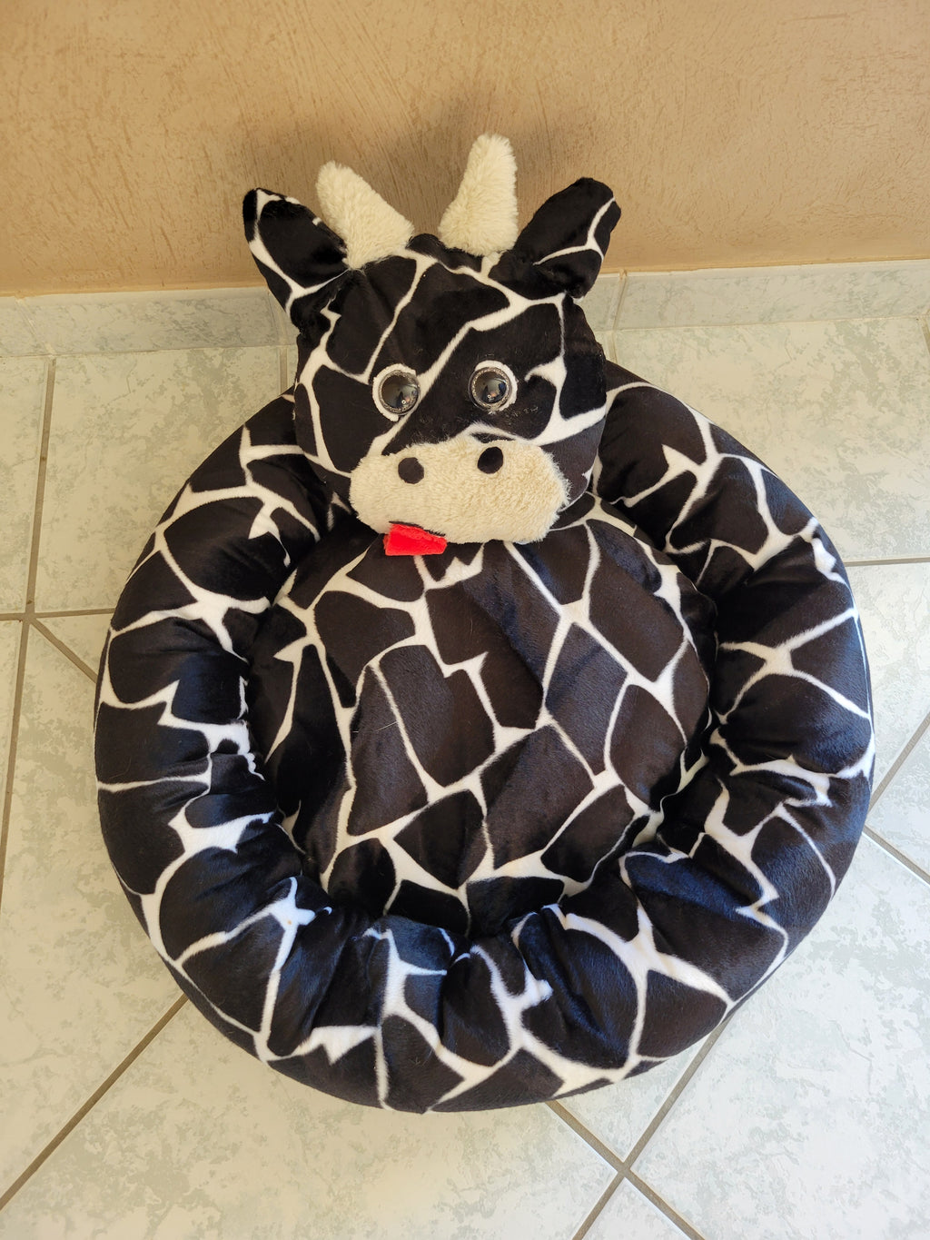 panier design pour chat appartement